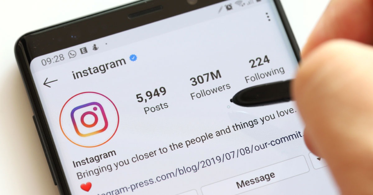 Unlock Sustainable Growth Using the Instagram Analytics Tool ViralScope